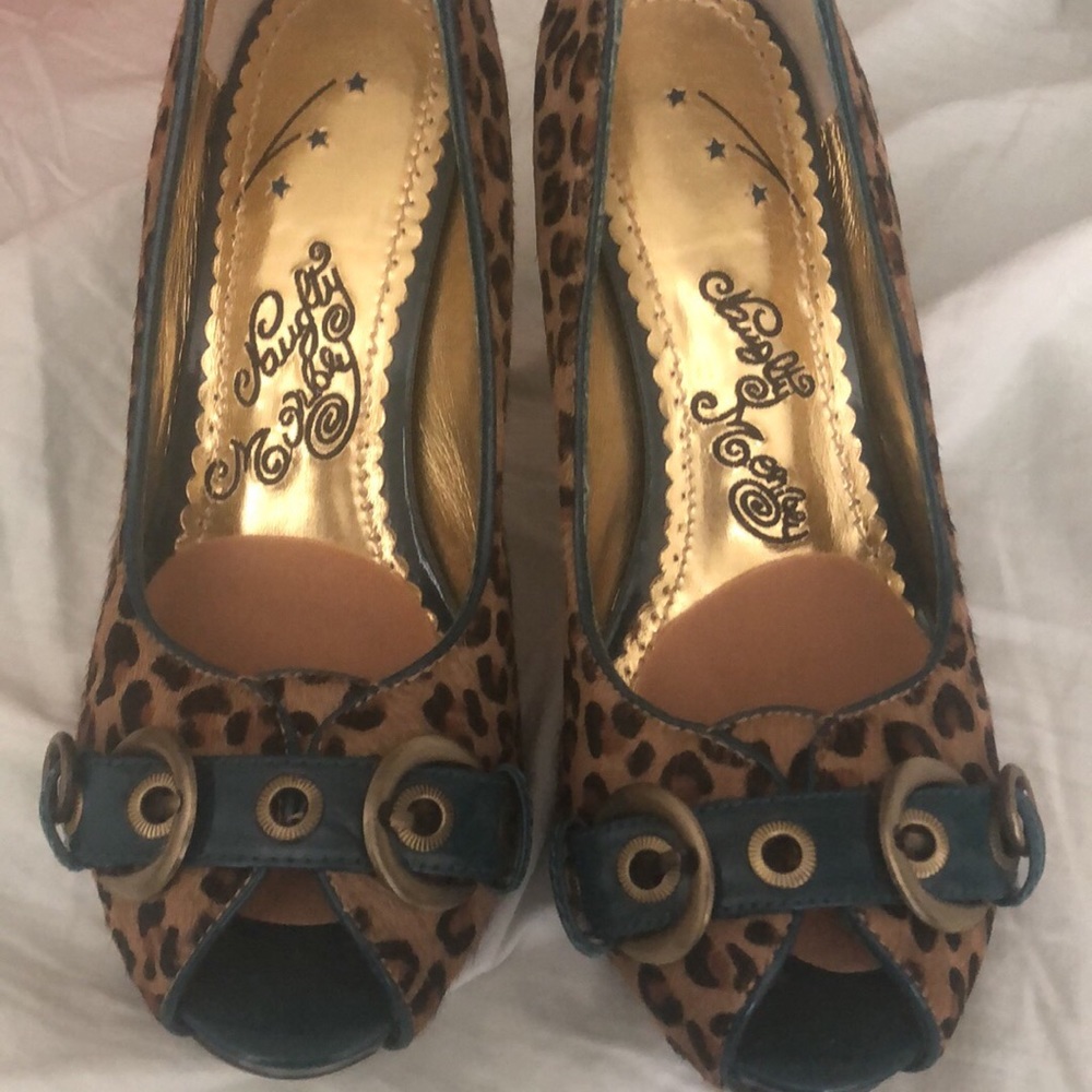 Naughty monkey heels, size 8